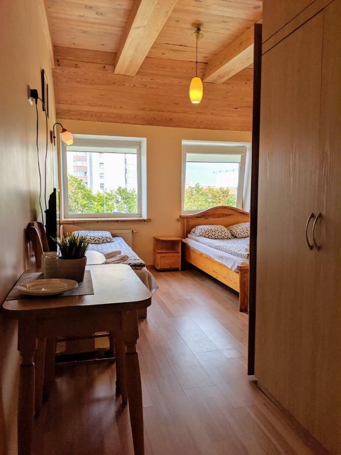 Guest House Kamara Panevezys Bagian luar foto